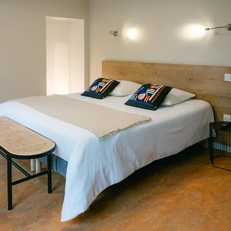 Logis Restaurant L'argence 3* Sainte-Genevieve-sur-Argence