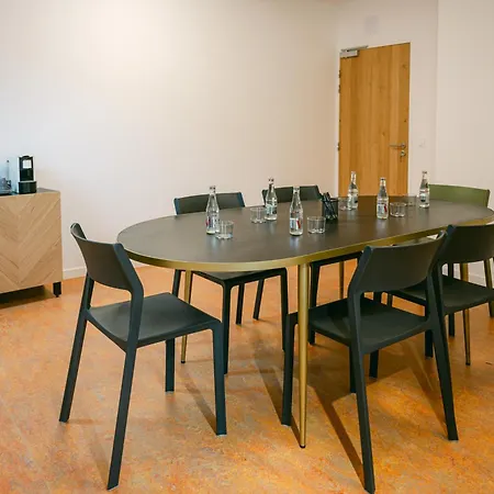 Logis Restaurant L'argence מלון Sainte-Genevieve-sur-Argence