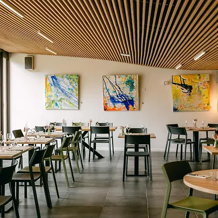 Hotel Logis Restaurant L'argence 3*