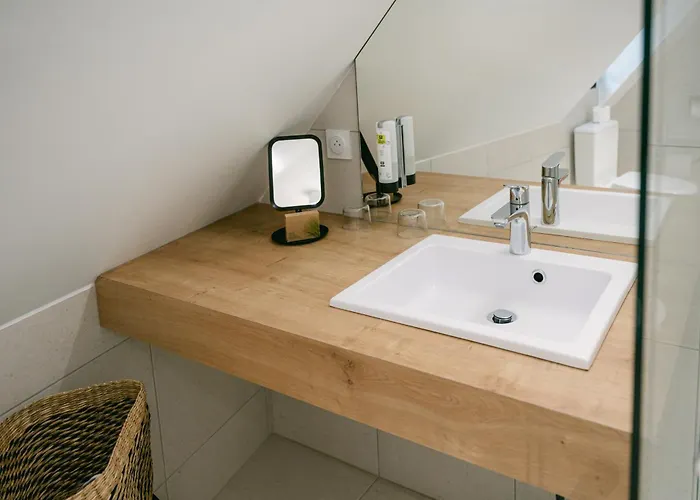 Hotel Logis Restaurant L'argence Sainte-Genevieve-sur-Argence