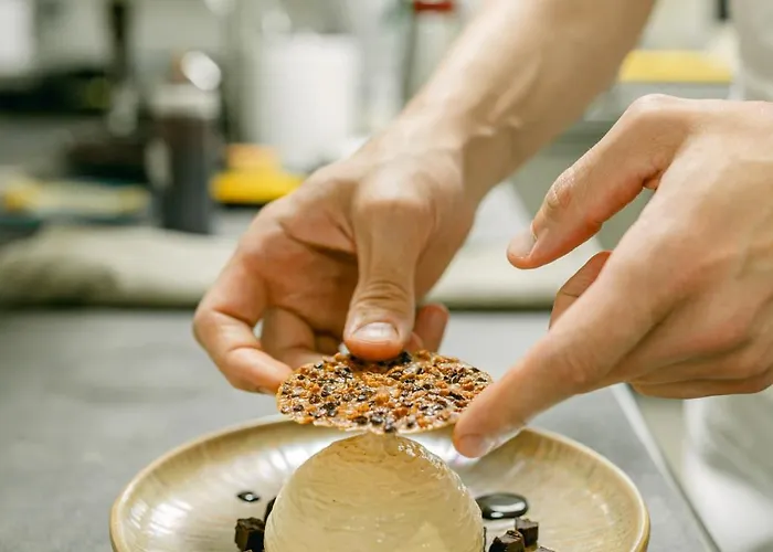 Hotel Logis Restaurant L'argence Sainte-Genevieve-sur-Argence