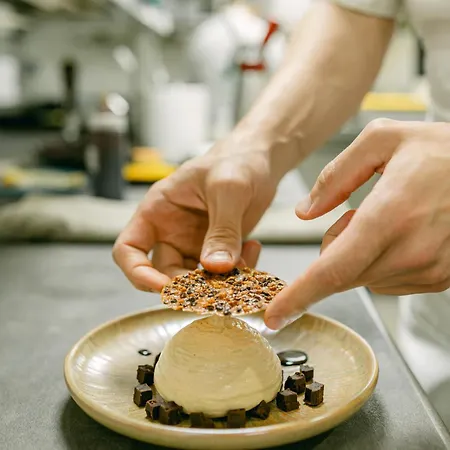 Hotel Logis Restaurant L'argence Sainte-Genevieve-sur-Argence