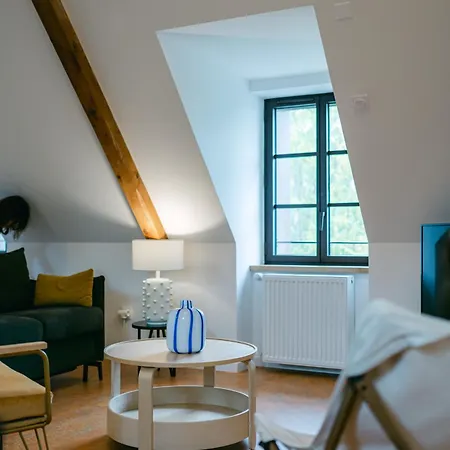 Logis Restaurant L'argence Hotel Sainte-Genevieve-sur-Argence