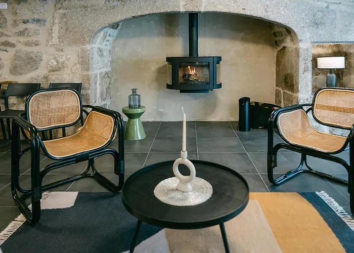 Logis Restaurant L'argence 3* Sainte-Genevieve-sur-Argence